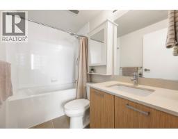 1707 301 Capilano Road, Port Moody, BC V3H0G6 Photo 17