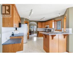 48 Headlands Close - photo 17