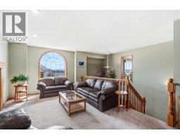 48 Headlands Close - photo 9