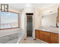48 Headlands Close - photo 27