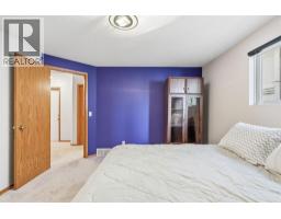 48 Headlands Close - photo 42