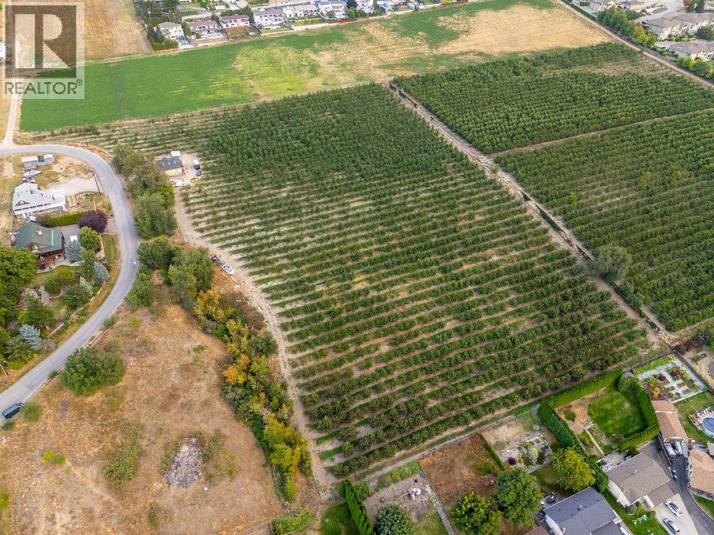 815 Webster Road, Kelowna