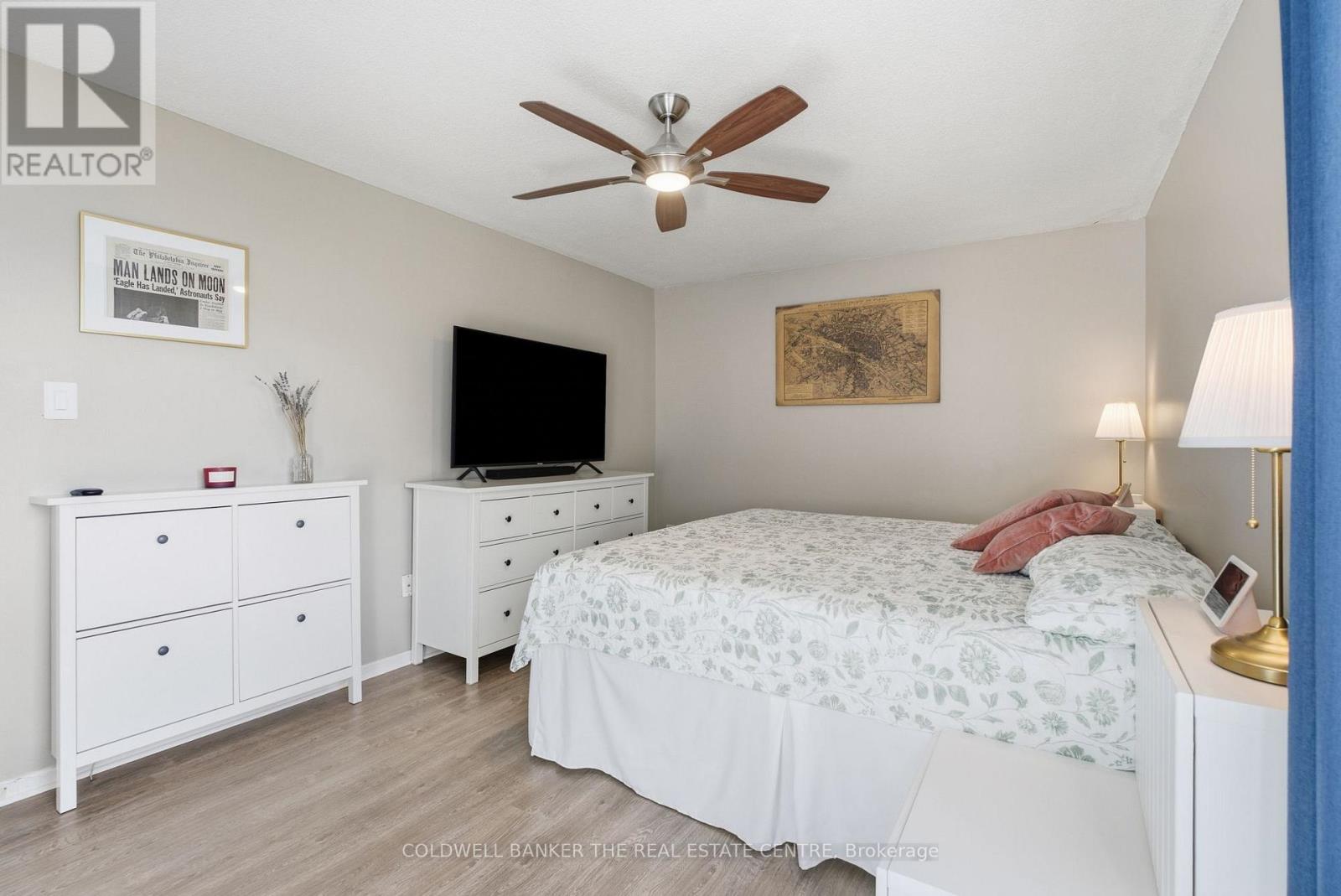 #907 75 EMMETT AVENUE - 15