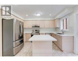 38 Charleswood Circle, Brampton, ON L7A1Z2 Photo 12