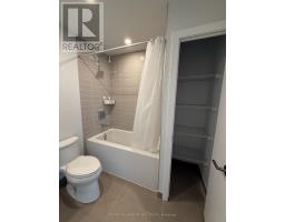 1607 - 430 Square One Drive, Mississauga, ON L5B0L6 Photo 9