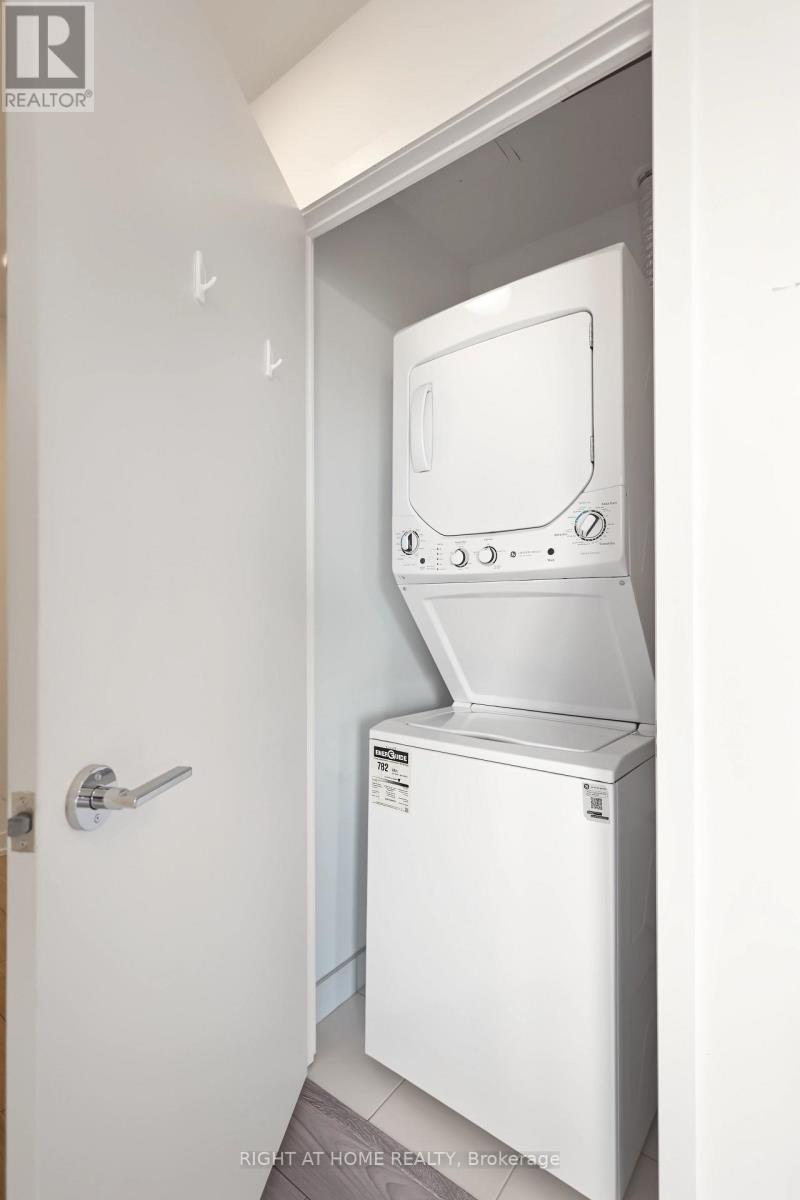 335- 285 Dufferin Street, Toronto, ON photo 16