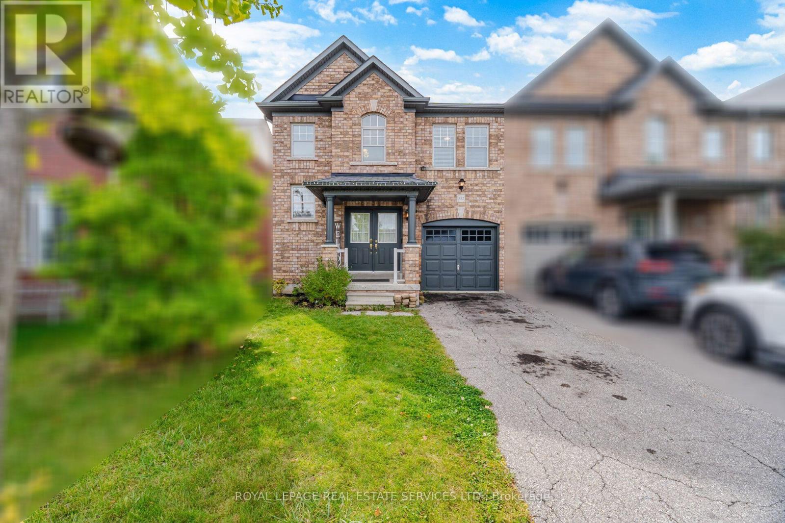 332 Duncan Lane North, Milton, ON photo 2