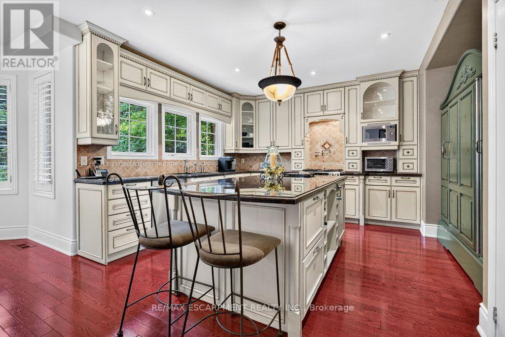 4278 CLUBVIEW DRIVE - 10