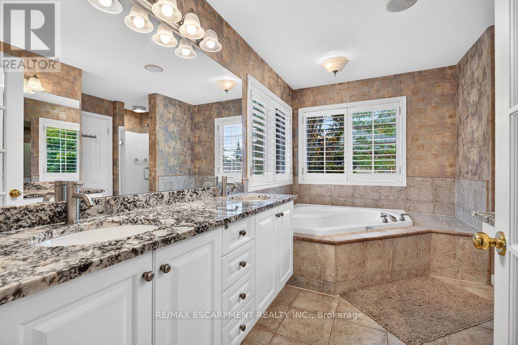 4278 Clubview Drive, Burlington, ON photo 25