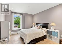 902 Parkland Avenue, Mississauga, ON L5H3H1 Photo 28