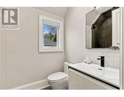 902 Parkland Avenue, Mississauga, ON L5H3H1 Photo 34