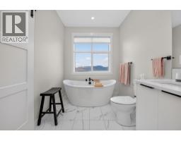 5120 Turtle Pond Court, Vernon, BC V1T2T9 Photo 43