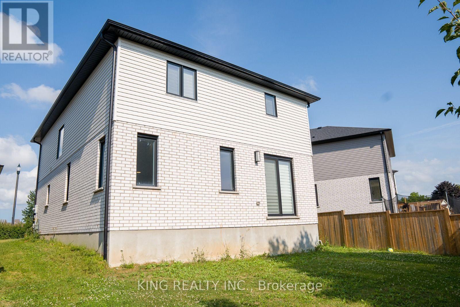 24 Welch Court, St. Thomas, ON photo 29