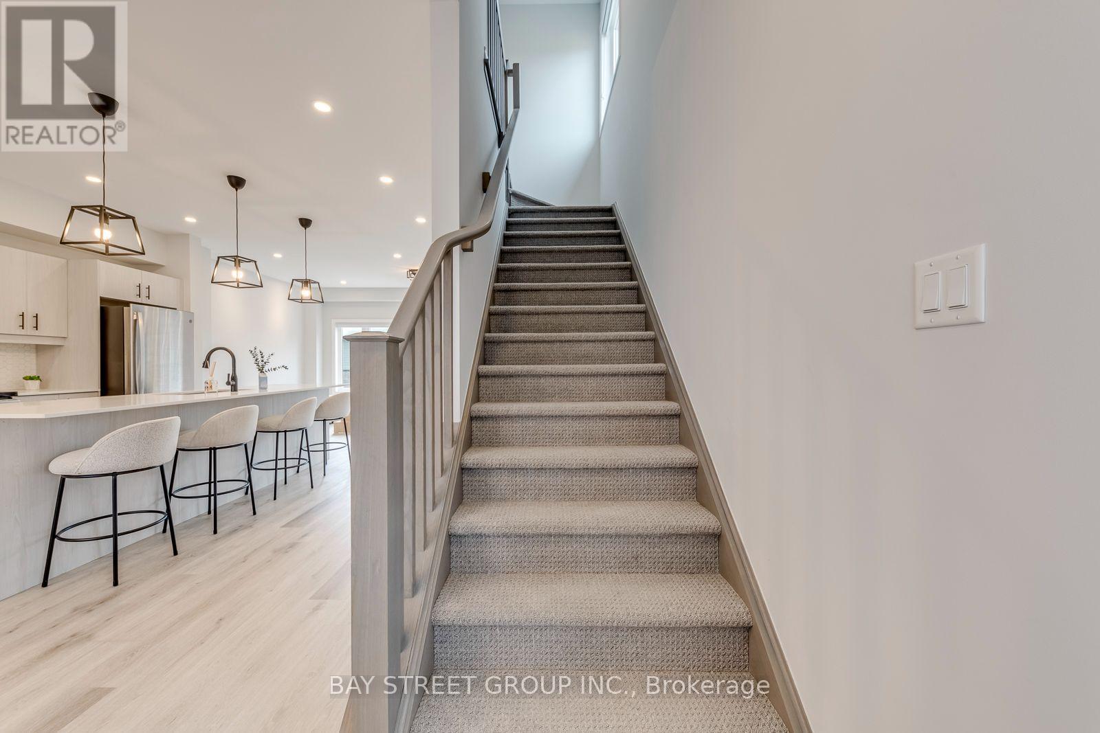 55 Sentinel Lane, Hamilton, ON photo 34