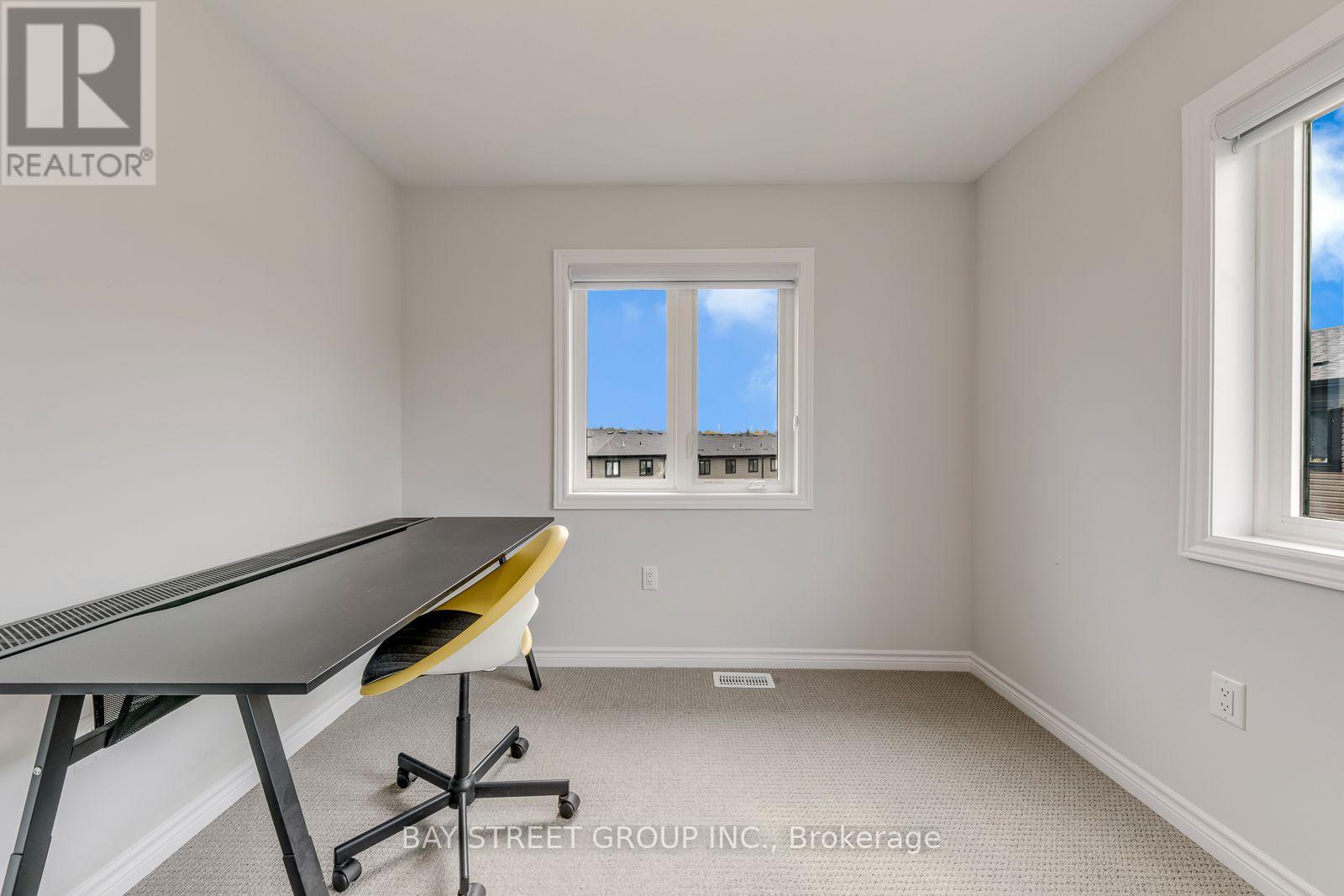 55 SENTINEL LANE - 41