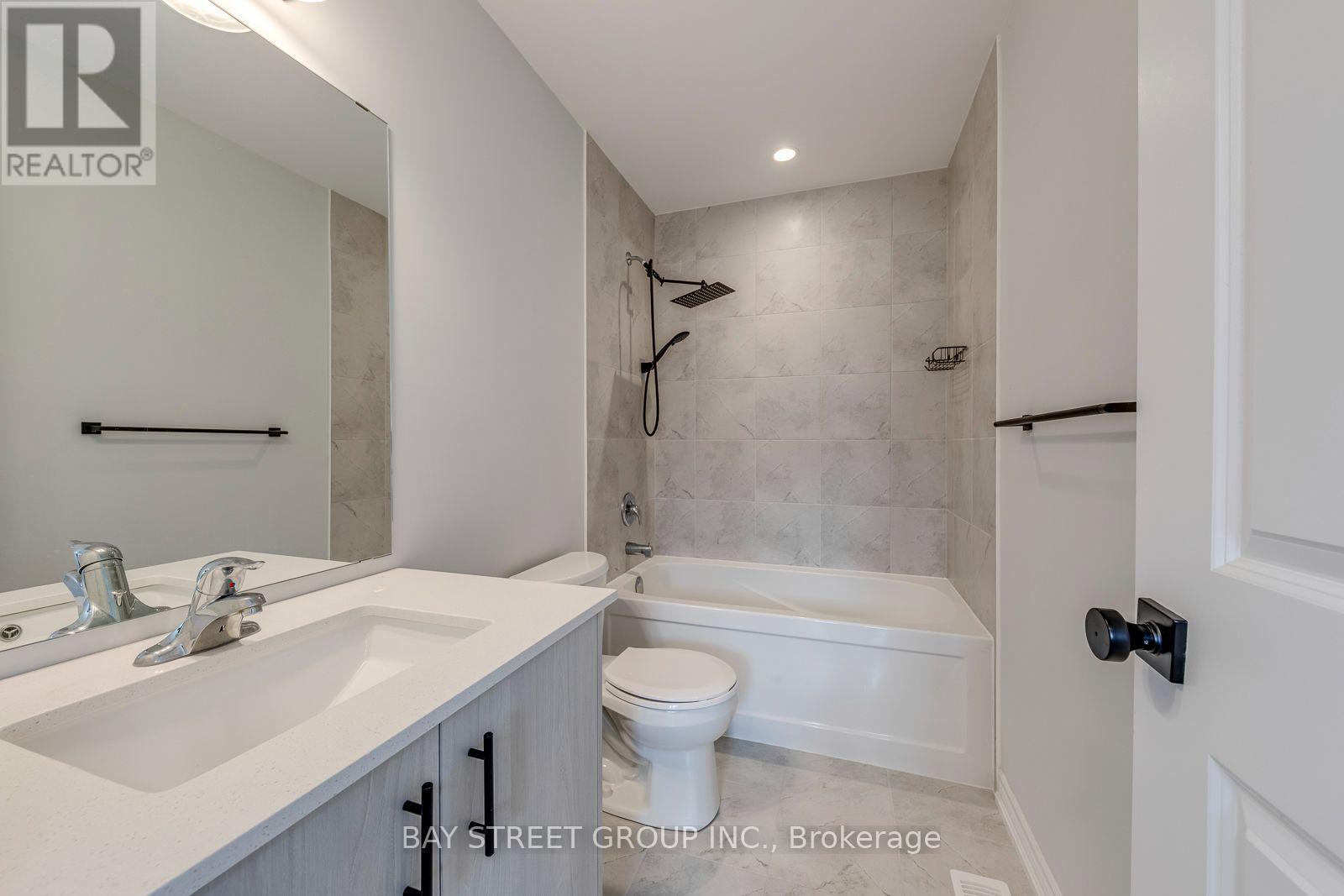 55 Sentinel Lane, Hamilton, ON photo 44