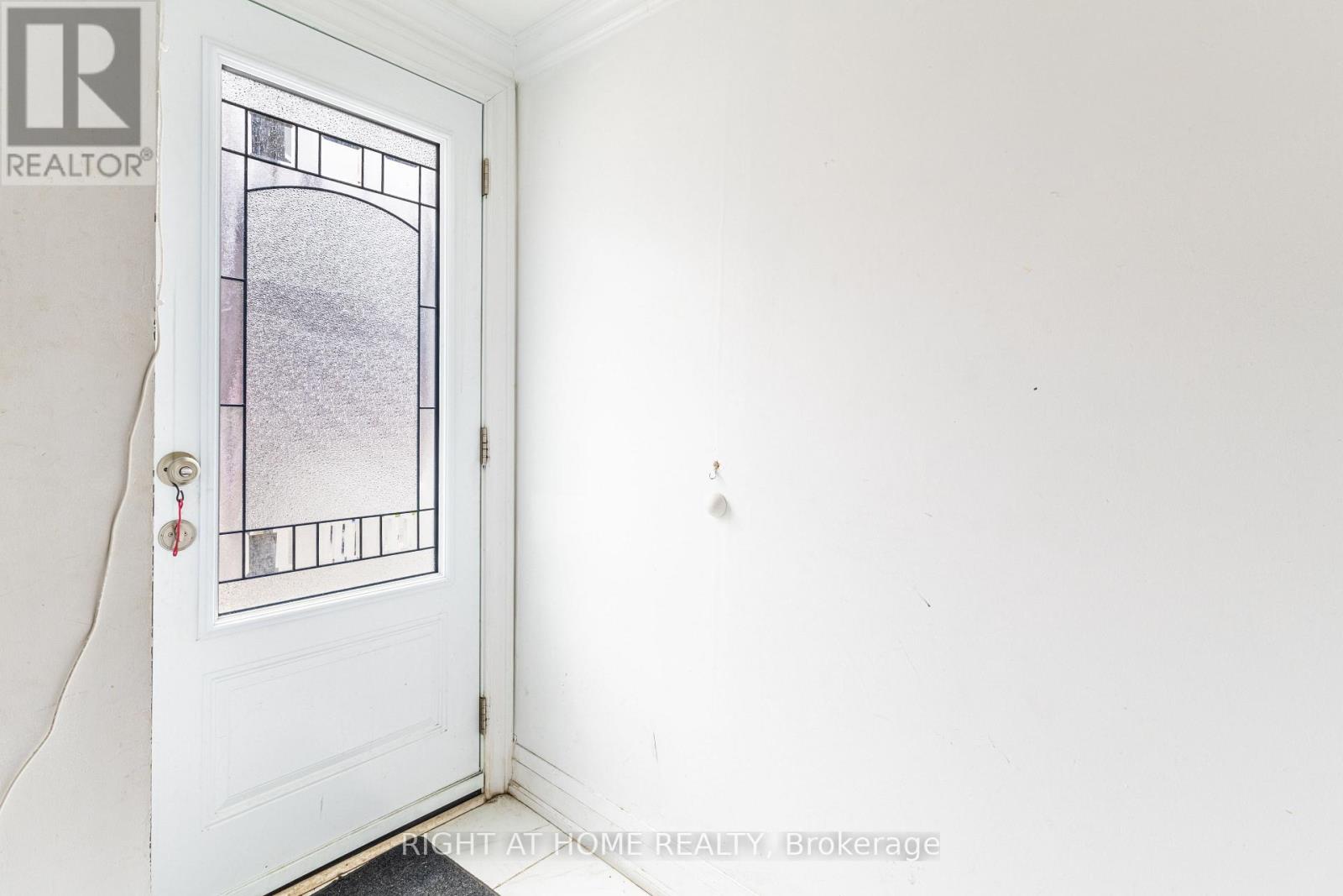 179 WILSON STREET - 4