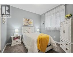 Dining room - 49 Campbell Street, Thorold, ON L2V0E5 Photo 9