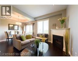 Dining room - 28 Madonna Drive, Hamilton, ON L9B0H1 Photo 7