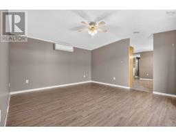 109 Sherbrooke Avenue, Bridgewater, NS B4V4E9 Photo 24