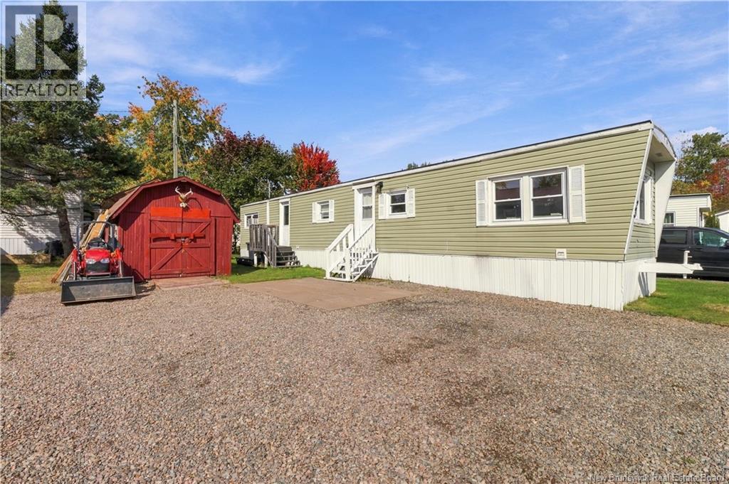 23 Douglas Crescent - 6