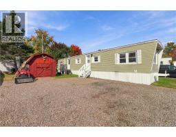 23 Douglas Crescent, New Maryland, NB E3C1Y9 Photo 6