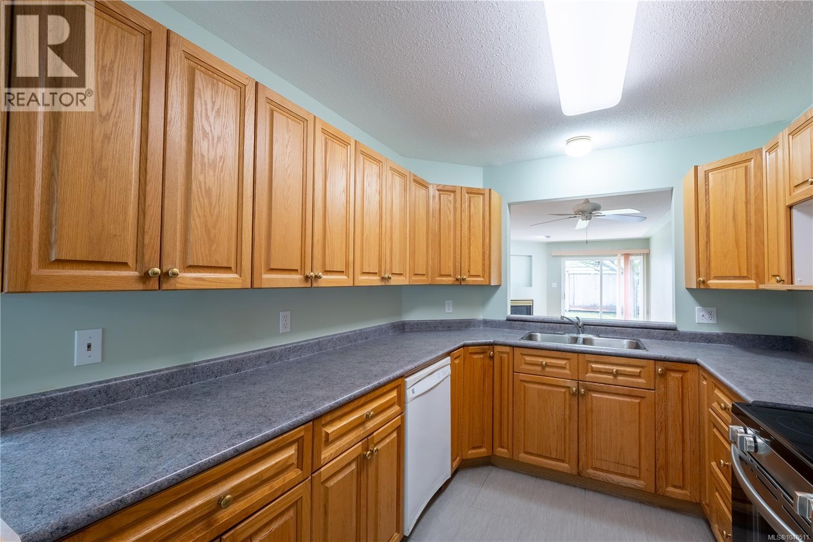 #13 595 Evergreen Rd - Image 11