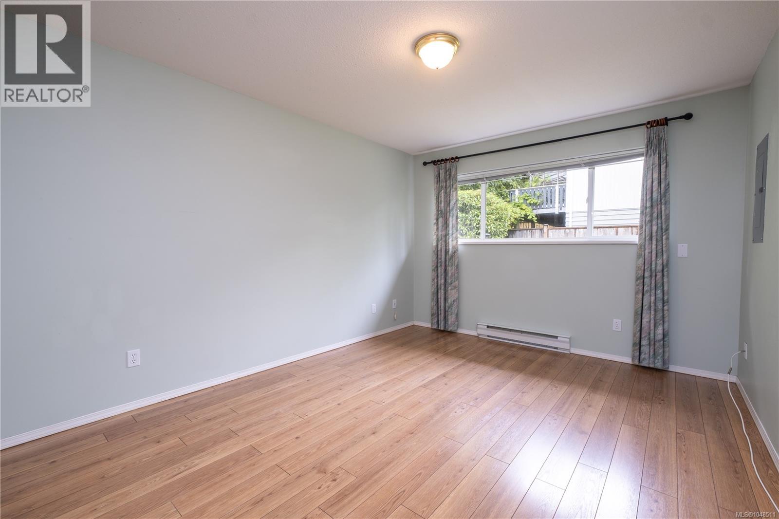 #13 595 Evergreen Rd - 22