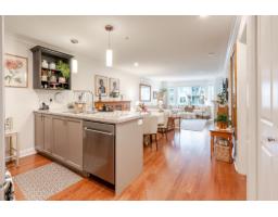 305 15389 Roper Avenue, White Rock, BC V4B2G2 Photo 15