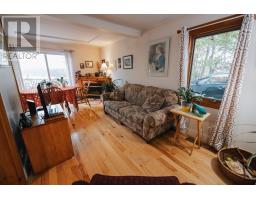 43 Hillcrest Road thumbnail 21