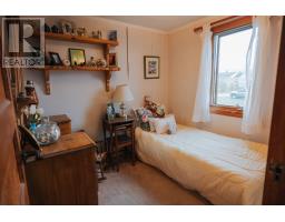 43 Hillcrest Road thumbnail 31