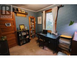 43 Hillcrest Road thumbnail 34
