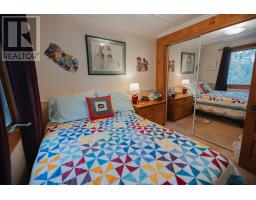 43 Hillcrest Road thumbnail 35