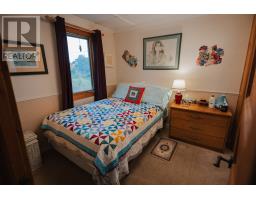 43 Hillcrest Road thumbnail 36