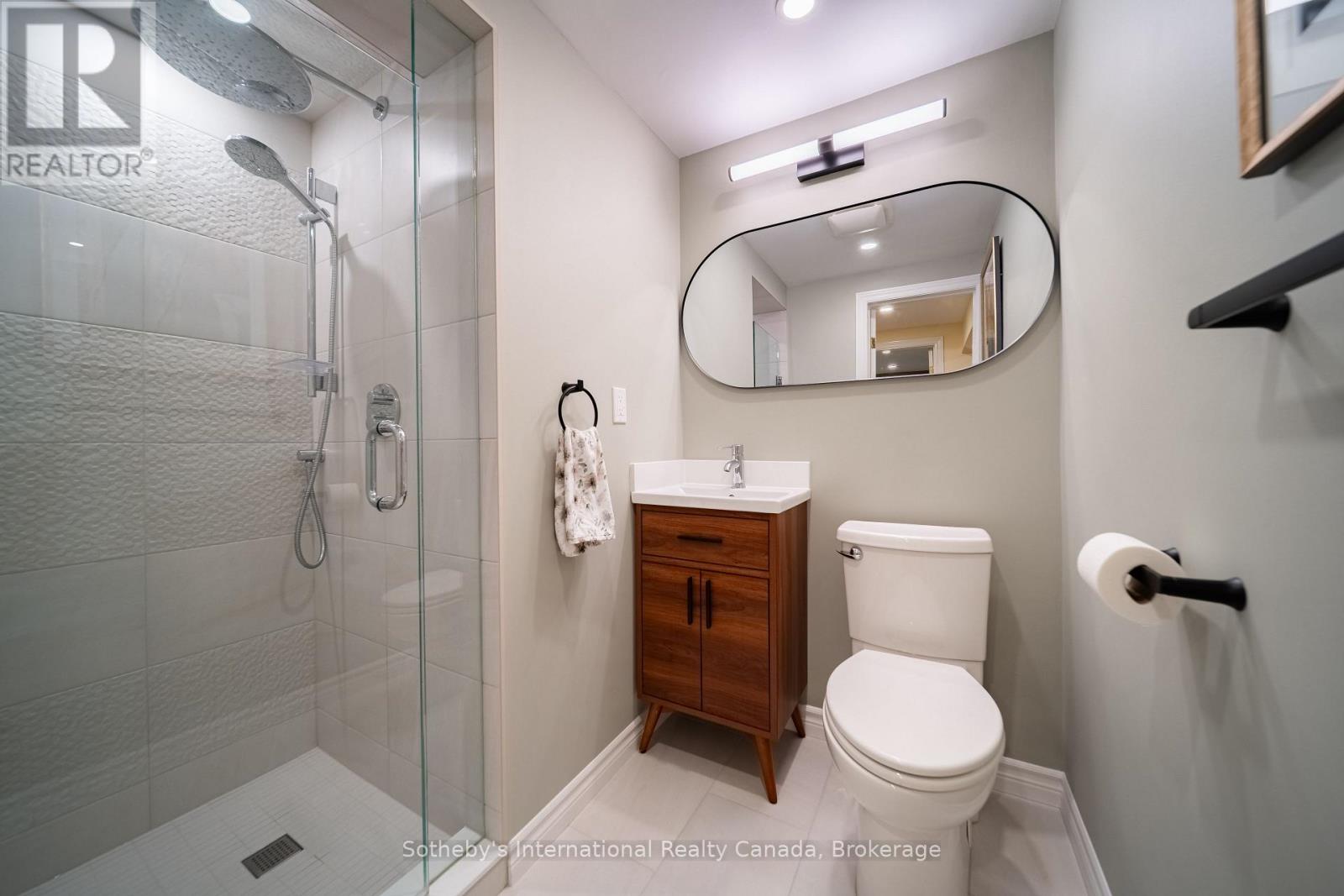 885 FLETCHER VALLEY CRESCENT - Image 33