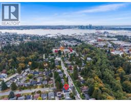 2008 Westview Drive, North Vancouver, BC V7M3B2 Photo 28