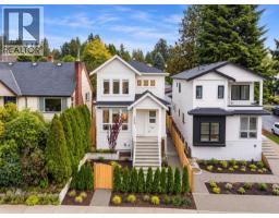 2008 Westview Drive, North Vancouver, BC V7M3B2 Photo 31