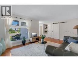 24 Shawcliffe Road SW - photo 3
