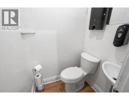 1093-1097 Erie Street East, Windsor, ON N9A3Z2 Photo 23