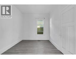 Living room - 1022-1024 Lincoln Rd, Windsor, ON N8Y2H4 Photo 13