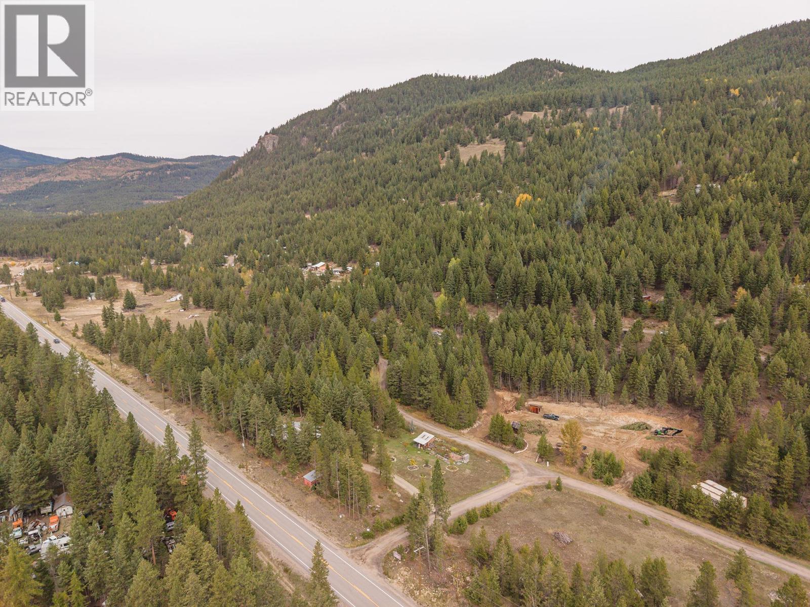 6350 33 Highway Unit# 22, Beaverdell