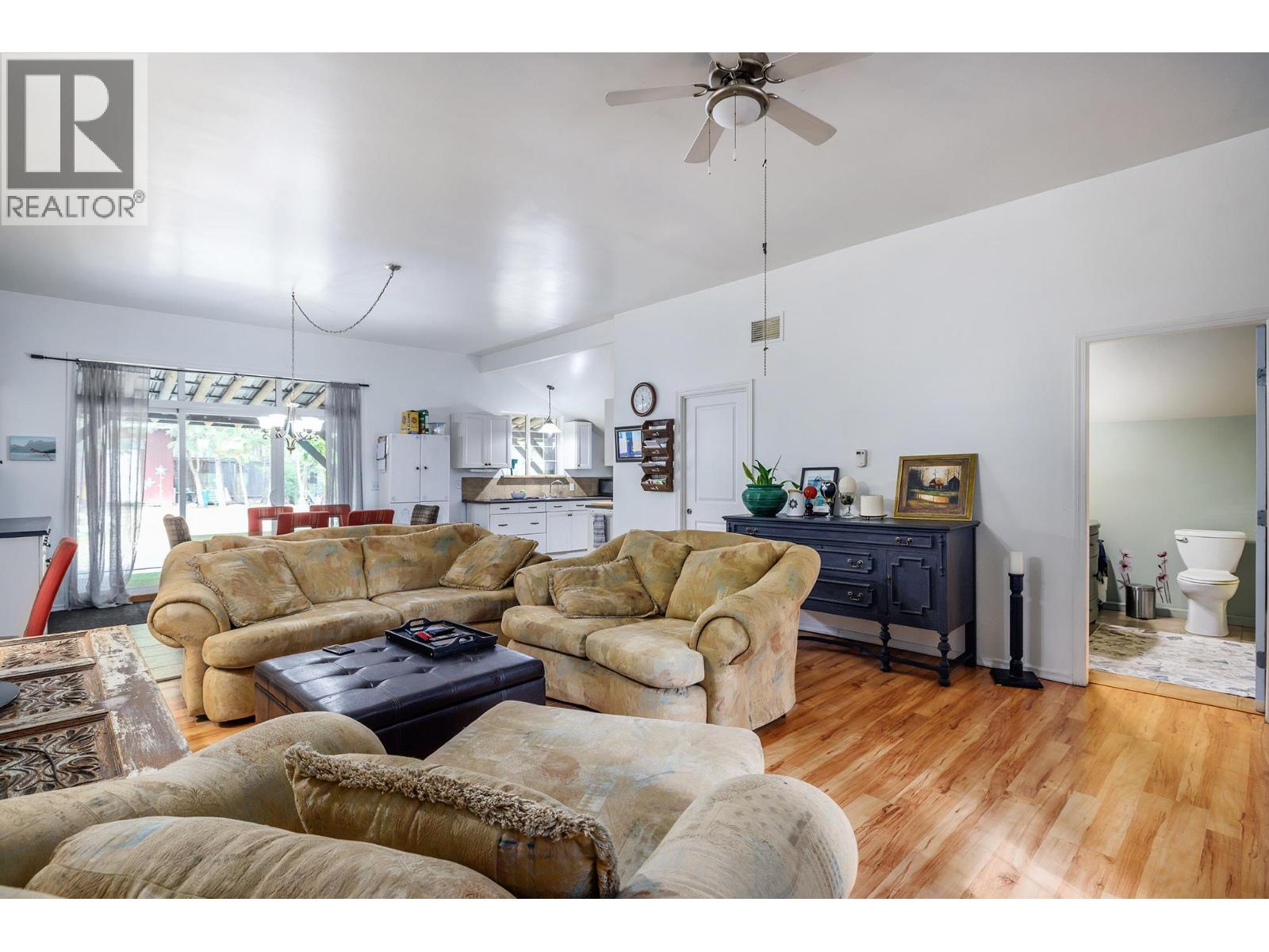 6350 33 Highway Unit# 22, Beaverdell
