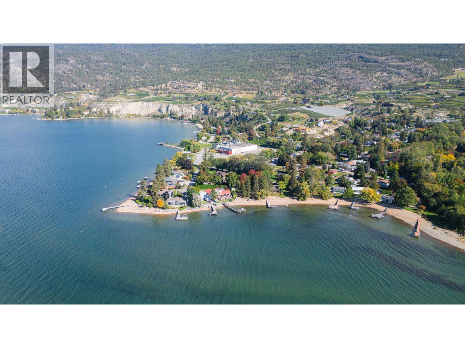 1060 King Drive, Naramata