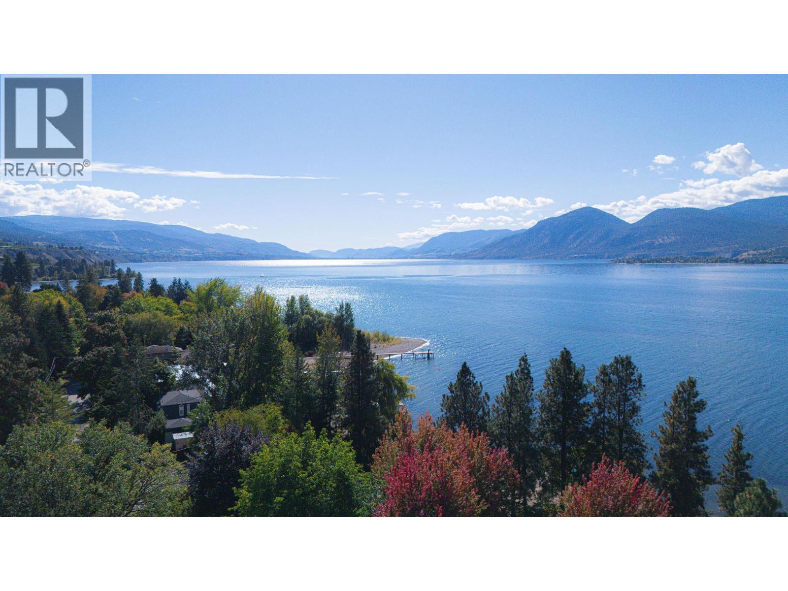 1060 King Drive, Naramata