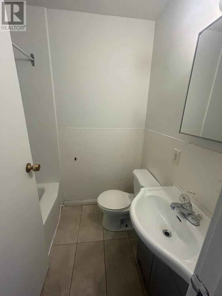 229 Upton Rd — photo 8