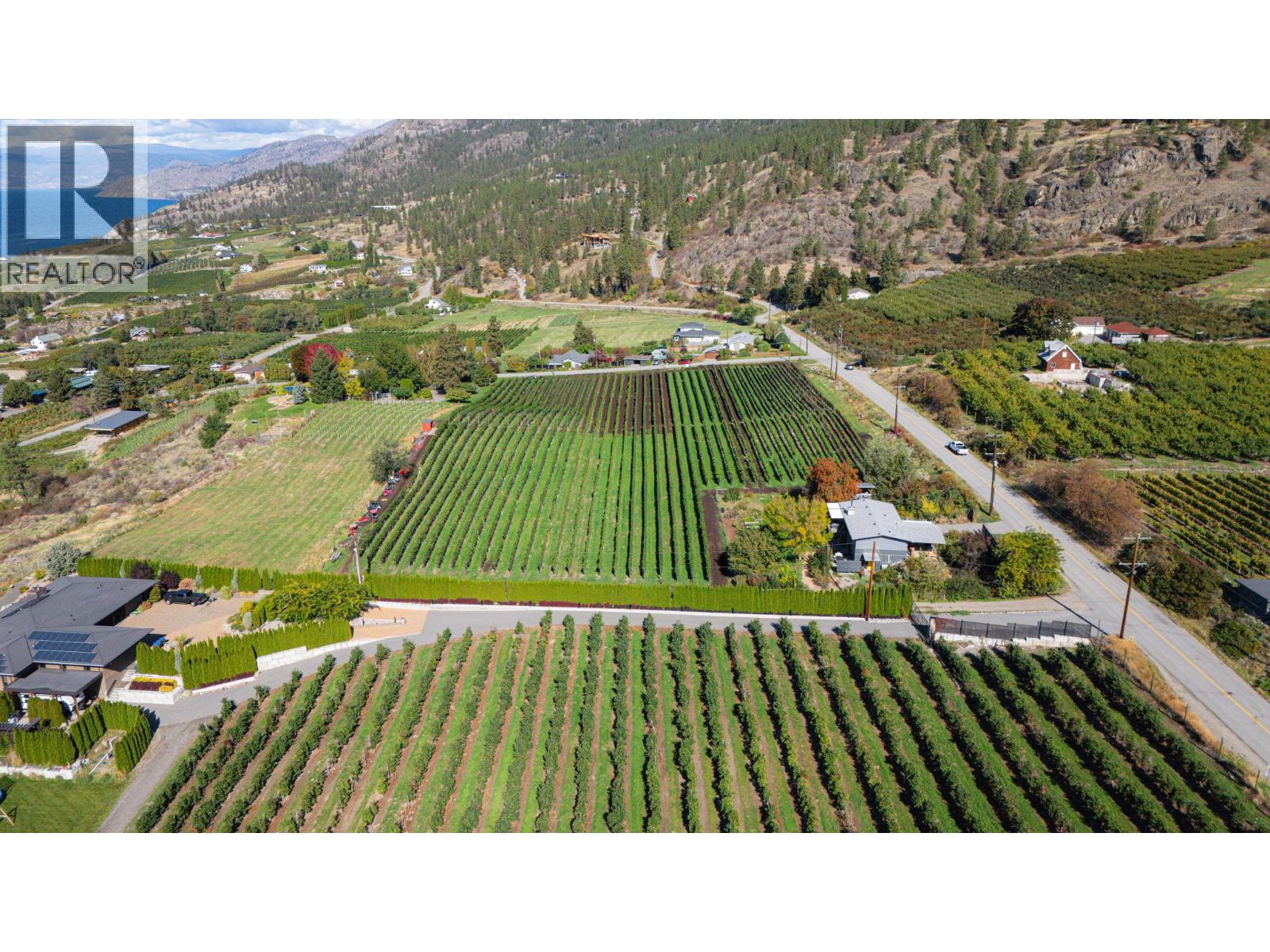 1060 King Drive, Naramata