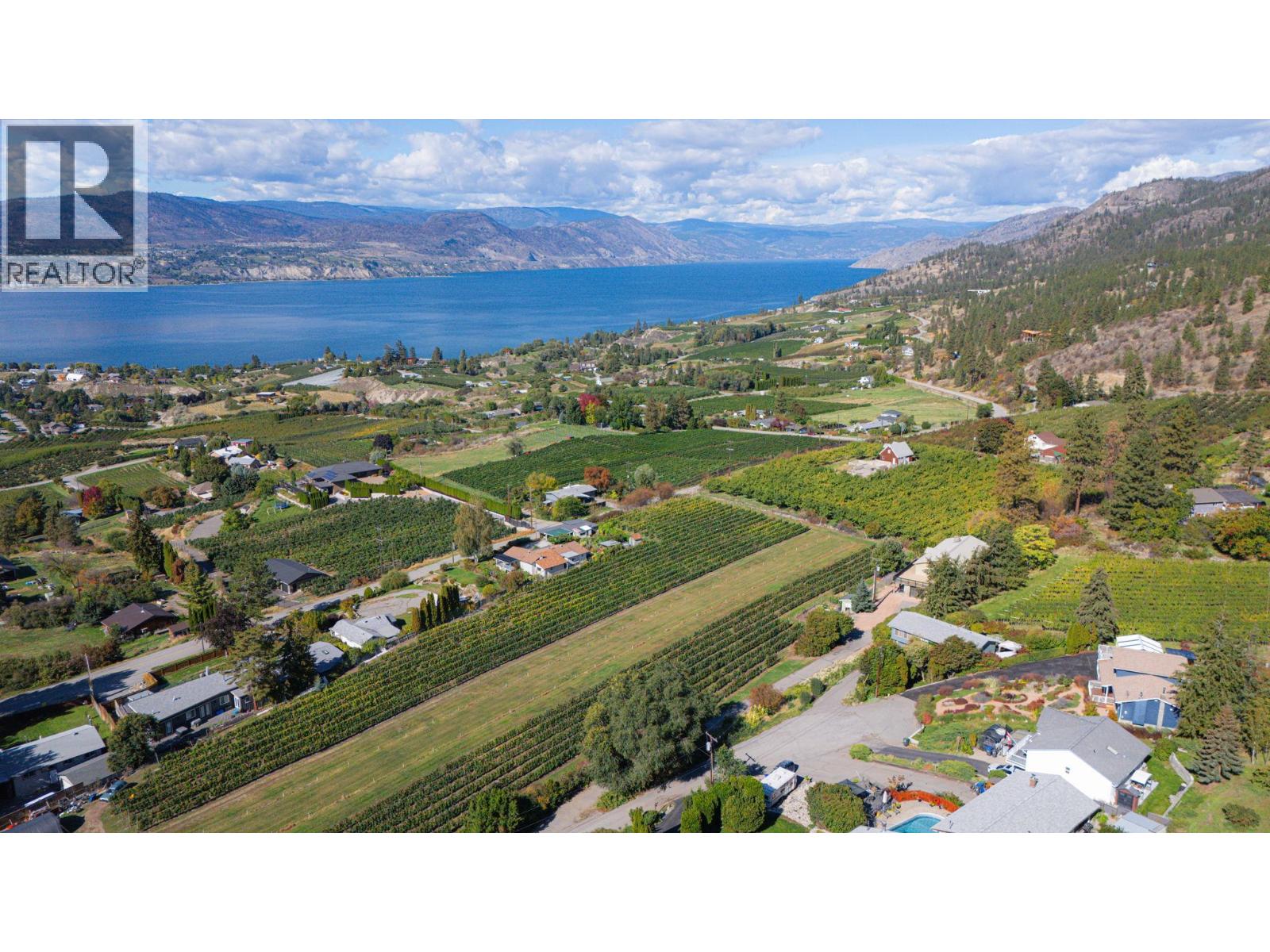 1060 King Drive, Naramata