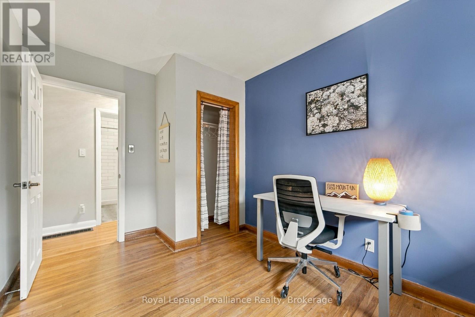 14 MUNRO AVENUE - 12