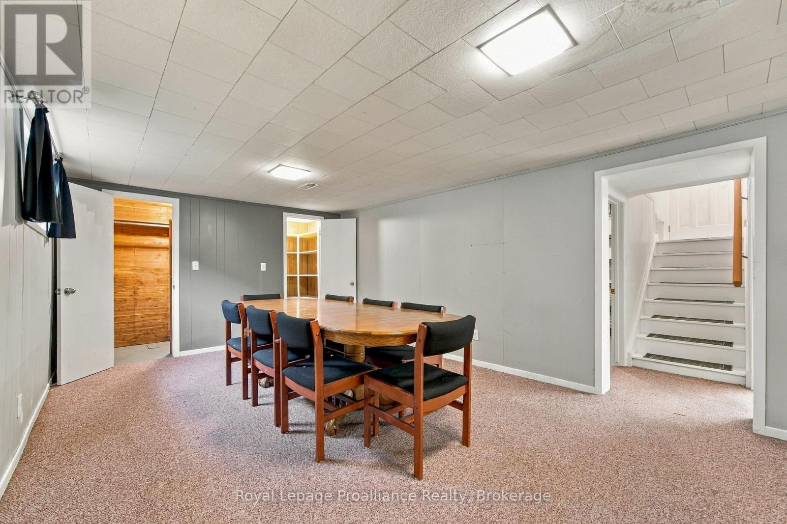14 Munro Avenue, Belleville, ON photo 18