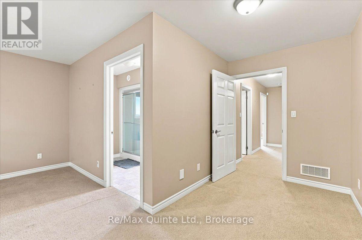 4 Forest Drive, Brighton, ON photo 13